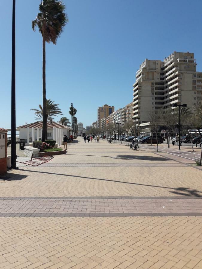 Apartamento Capri Los Boliches Wifi Gratis Beach 100M Fuengirola Kültér fotó